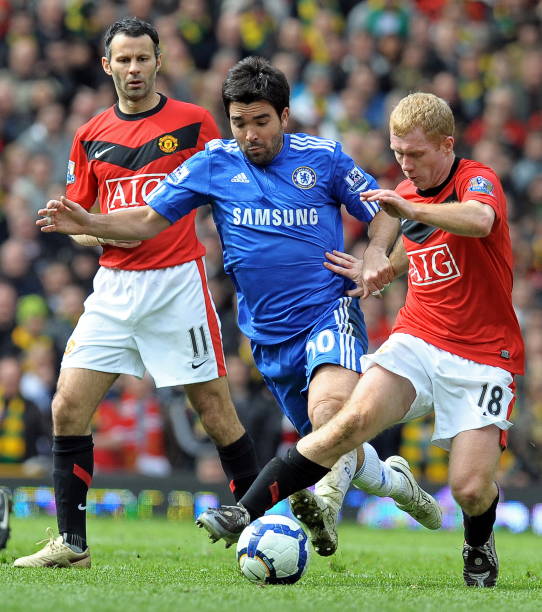 罗马诺：姆贝乌莫将和曼联签约至2030年6月，含一年续约选项.