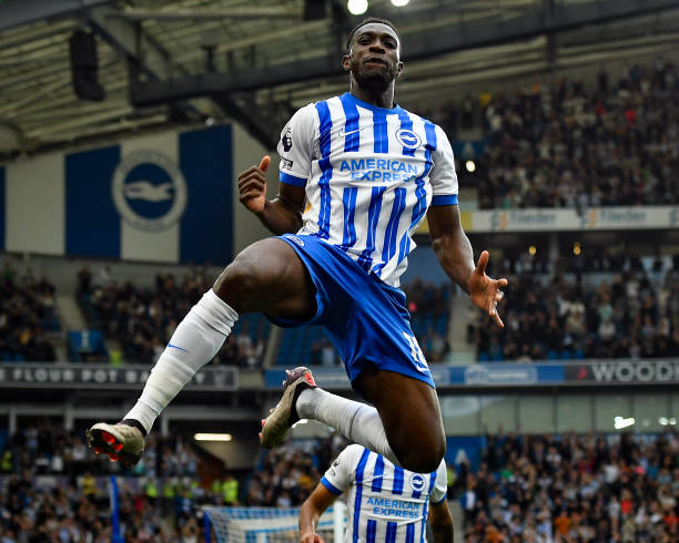 跟队：鲁加尼可能租借加盟波尔图，尤文正在考虑是否放人.